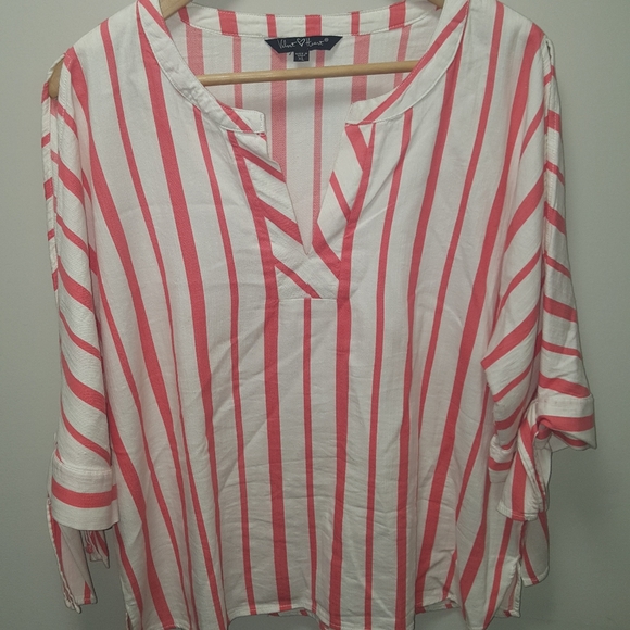 Valvet Heart | Striped Casual Top - Picture 1 of 5